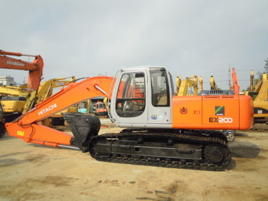6.5L Verschiebung Japan Hitachi EX200-5 benutzte Kettenbagger fournisseur