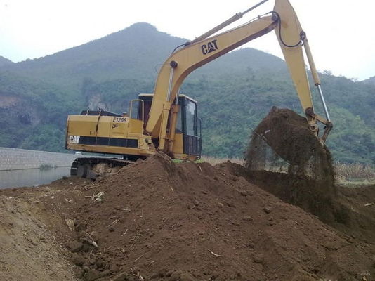 2002-jähriger Eimer E120B 80.3kw 0.5cbm verwendete CAT Excavator fournisseur